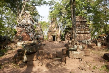 Prasat çocuk arabası Tapınak Koh Ker kompleksi