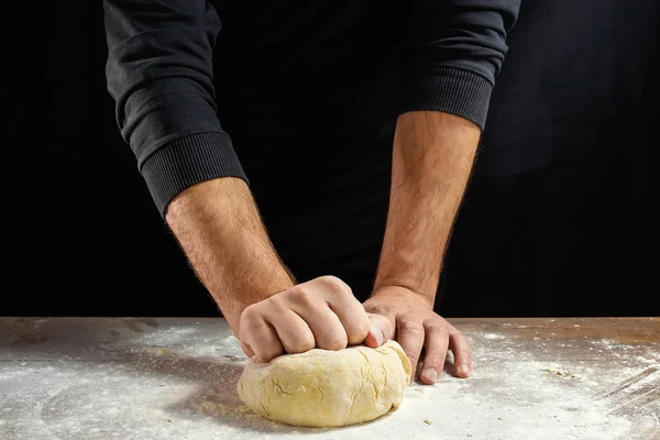 Male Hands Chef Close Knead Dough Cook Dough Dark Background — Stock Photo, Image