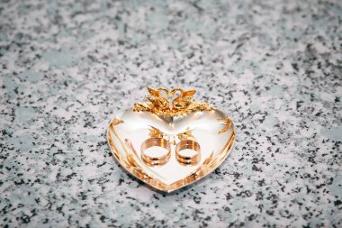 Alyans güzel standı