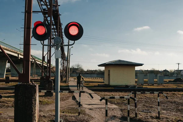 Cruce Ferroviario Semáforo Intermitente —  Fotos de Stock