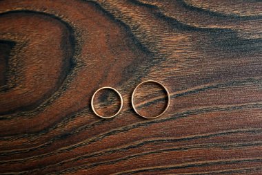 Düğün yüzük bir yeni aile, aşk, evlilik.