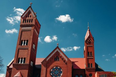 Saint Andrew Ortodoks Kilisesi, Kiev, Ukrayna önemli bir Barok kilisesidir. Kilise 1747 1754, İtalyan mimar Bartolomeo Rastrelli bir tasarım için inşa edilmiştir