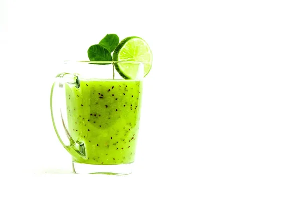 Cocktail Verde Sano Kiwi Mela Verde Lime Menta Isolati Sfondo — Foto Stock