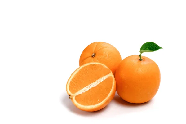 Naranja Sobre Fondo Blanco Composición Aislar — Foto de Stock