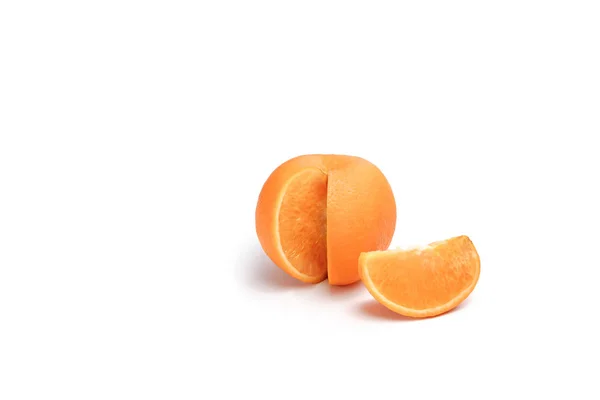 Laranja Sobre Fundo Branco Composição Isolar — Fotografia de Stock