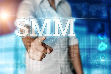 İşadamı sanal bir ekranda tıklatır ve 