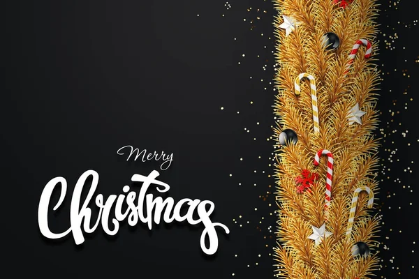 La inscripción de una feliz Navidad, ramas doradas de un árbol de Navidad con bolas, dulces, copos de nieve y estrellas. Fondo de Navidad, tarjeta de felicitación. Feliz Año Nuevo. Vista desde arriba . — Foto de Stock