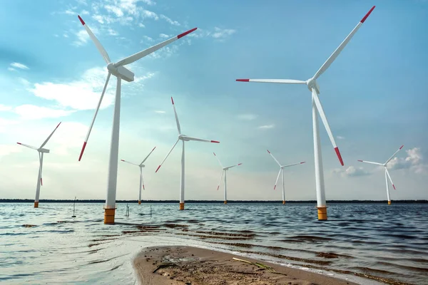 Molinos Viento Mar Energía Limpia Energía Alternativa Energía Eólica Concepto —  Fotos de Stock