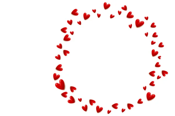 Quadro de corações vermelhos redondos no fundo de cor branca e espaço de cópia . — Fotografia de Stock