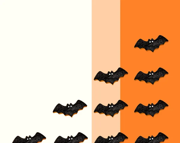 一组黑色蝙蝠隔离在橙色 白色与米色背景 万圣节装饰品是五彩缤纷的 复印空间为您的文字 — 图库照片