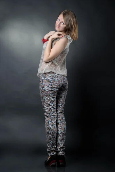 Slim girl posing — Stock Photo, Image