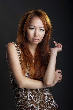 Asyalı kadın kılığında