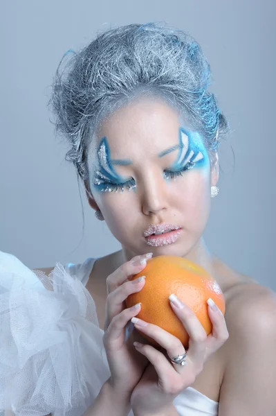 Portrait of woman with makeup — Stock Photo, Image