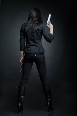 Asyalı kadın kılığında