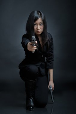 Asyalı kadın kılığında