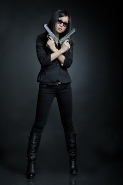 Asyalı kadın kılığında