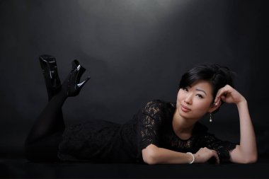 Güzel Asyalı kadın