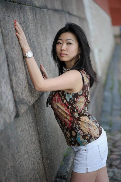 Портрет азиатской женщины — стоковое фото