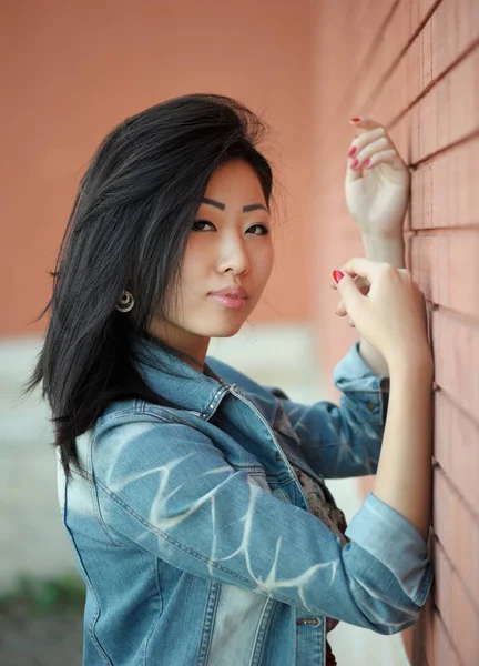 Portrait of asian woman — Stock Photo, Image