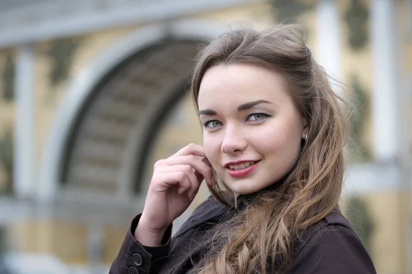 Portret van Russische vrouw — Stockfoto