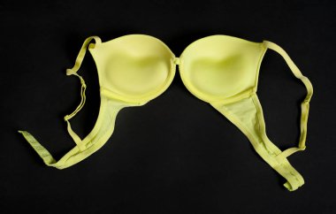 Küçük sarı sutyen