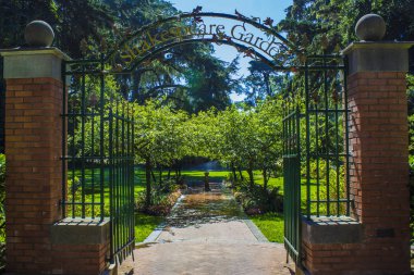 San Francisco iskelesi 39 deniz aslanı turizmi şehir tramvayı teleferiği gökdelenler Alcatraz Haight Ashbury Teknesi Günbatımı Grace Katedrali Balıkçı İskelesi Lombard Caddesi Meydanı Çin Mahallesi