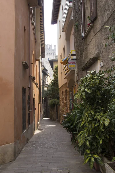 Sirmione Cidade Itália Viagem Visita História Castelo Lago Garda — Fotografia de Stock