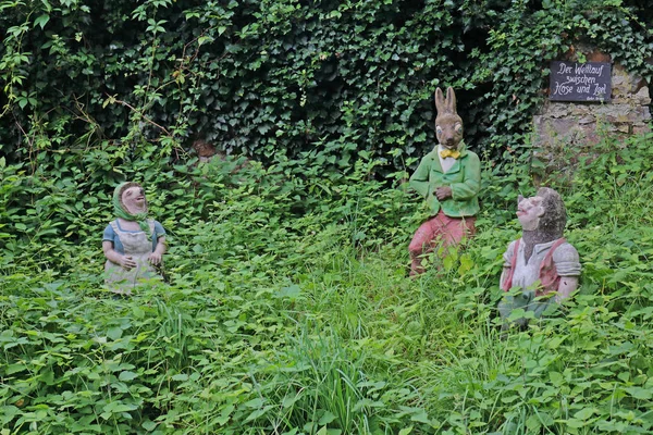ウサギとハリネズミ — ストック写真