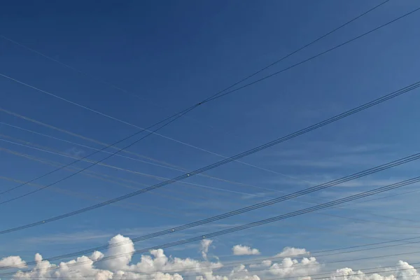 Some Overland lines electricity — Stock Photo, Image