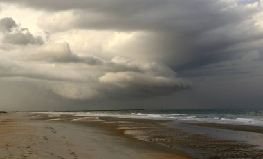 Beach fırtına 8
