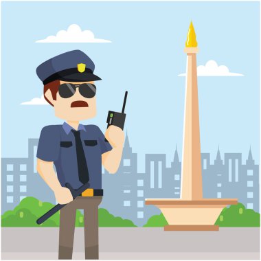 Memur Monas Kulesi önünde 