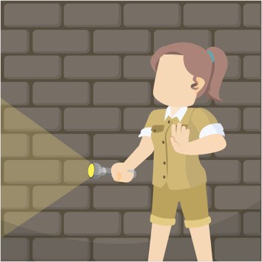 bir el feneri ile gece kadın kaşifler