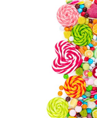 Renkli şekerler ve lolipop. Üstten Görünüm.