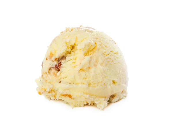 Bola de helado de vainilla con nueces y caramelo — Foto de Stock