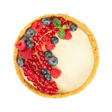 Taze üzümlü cheesecake, yaban mersini, ahududu ve