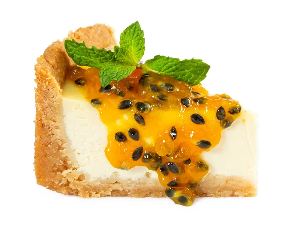 Cheesecake with passion fruit jam and mint — Stock Photo, Image