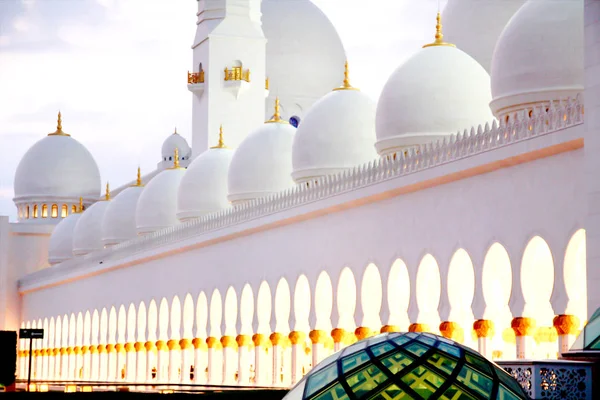 Большая мечеть Шейха — стоковое фото