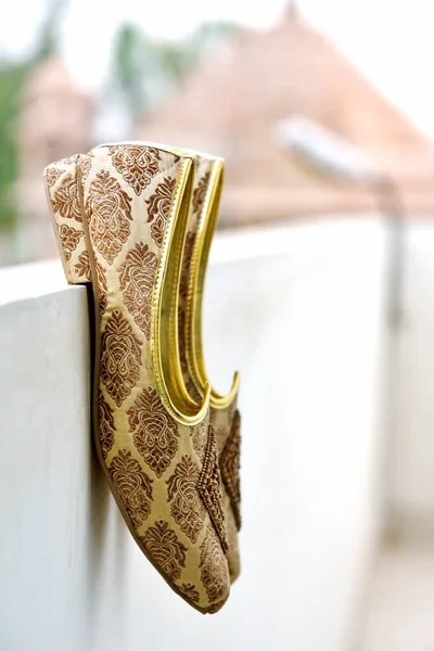 Indian Pakistani Groom Wedding Khussa Shoes — Stock Photo, Image