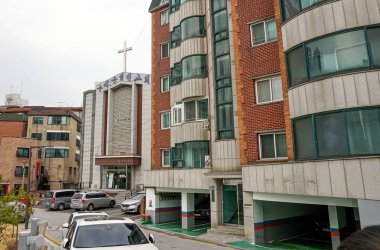  Şehrin eski ilçesinin manzarası.