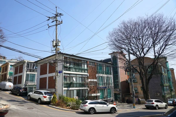 Seoul March 2019 Residential Building Clear Sky Trees Electrical Wires ロイヤリティフリーのストック写真