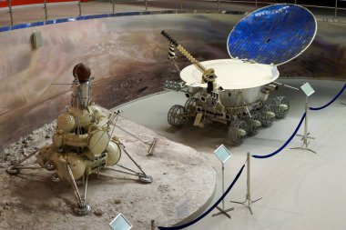 Moskova - Ocak 2020: Otomatik istasyon Luna-16 ve Lunokhod 1, Sovyet Ay programı. Kozmonotlar Müzesi.