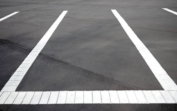 Marcas Estacionamiento Estacionamiento Para Coches —  Fotos de Stock