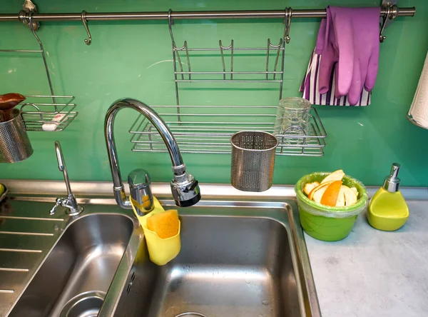 Kitchen Sink Faucet Workspace Washing Dishes — Stock Photo, Image