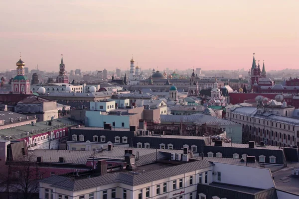 Günbatımı üzerinde Moskova Pt. 1