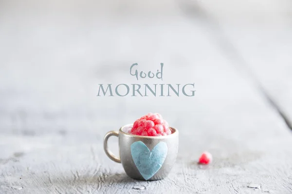 Coffee mug with raspberries and notes good morning, breakfast on Mothers day or Womens — Stock Photo, Image