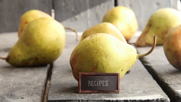 Συνταγές - ετικέτα με την επιγραφή και αχλάδια — Αρχείο Βίντεο