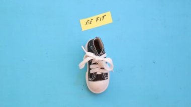 Olmak uygun etiket. Sağlıklı yaşam ve spor, motivasyon çalıştıran.