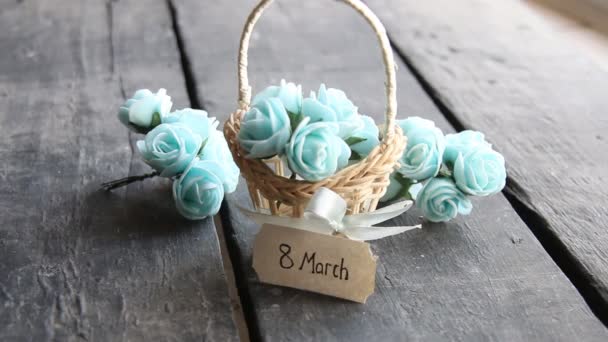 8 maart - decoratieve belettering kaart. Rustieke stilleven, rozen. — Stockvideo