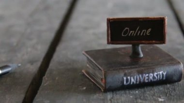 üniversite dersleri online fikri