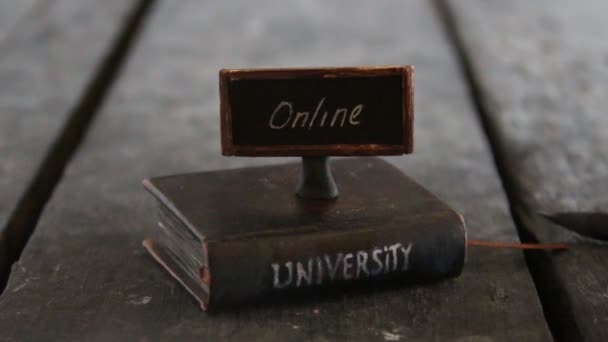 Beste Idee für Online-Universitäten — Stockvideo